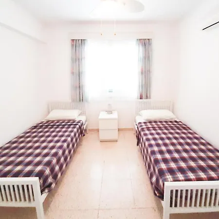 Cyprus Appartamento Coral Bay