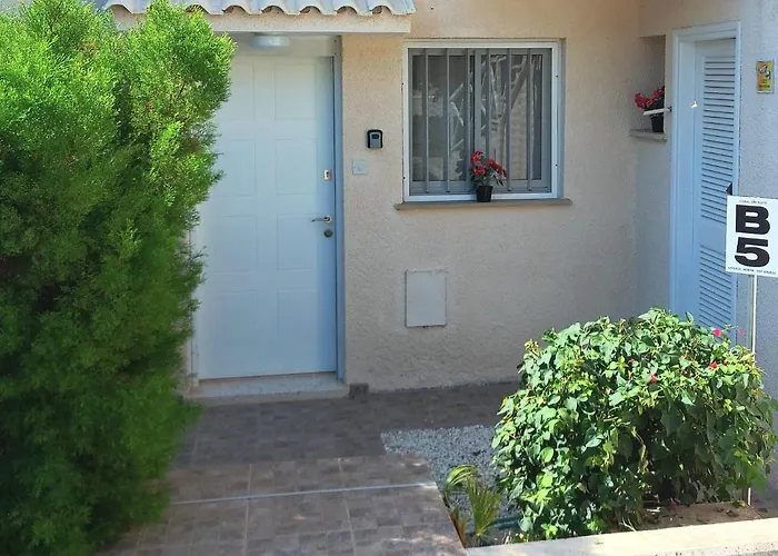 Cyprus Appartamento Coral Bay